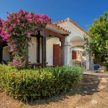 Holiday home Villetta Idina *